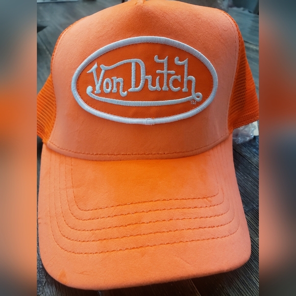Von Dutch Orange Velvet Trucker Hat - Picture 8 of 12